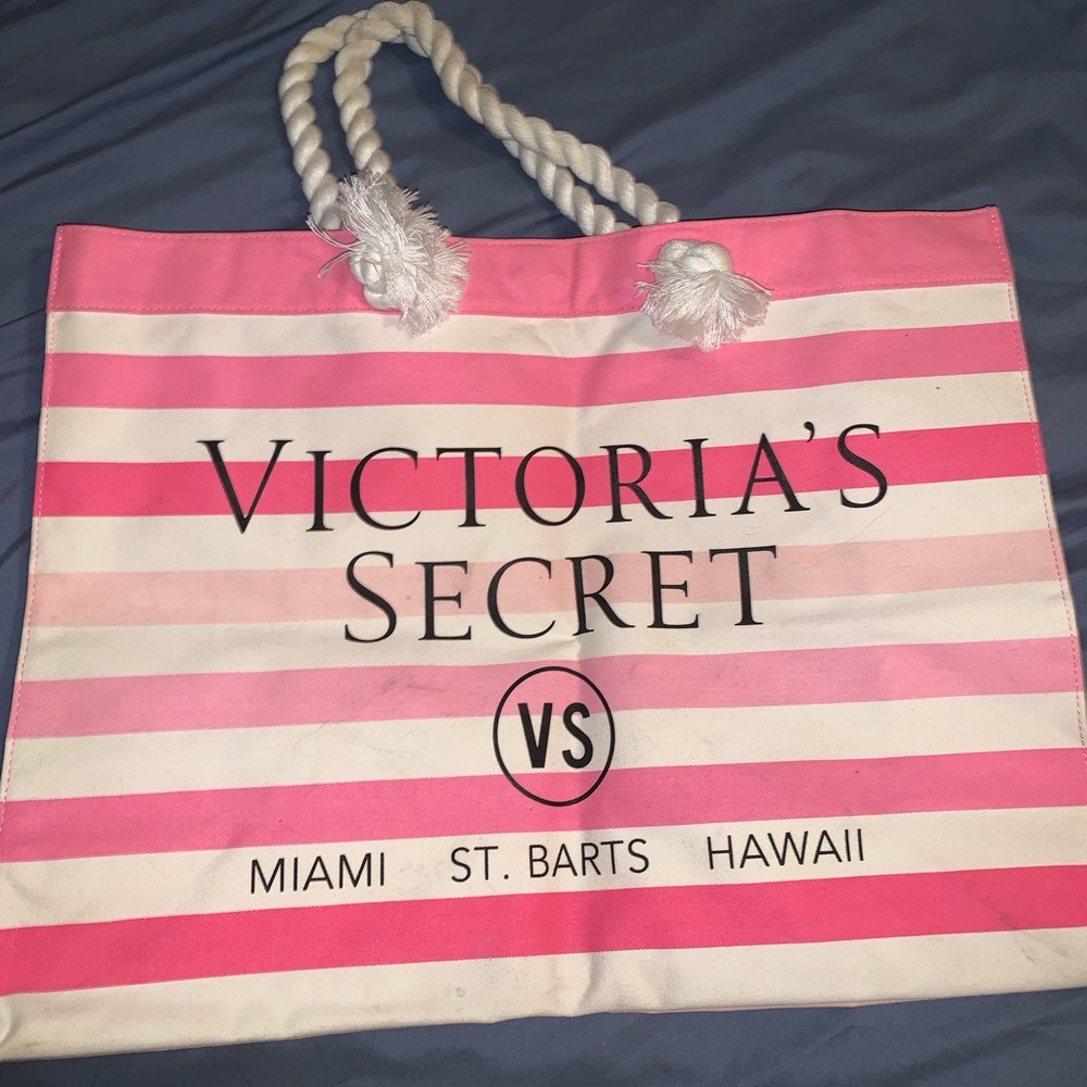 Victoria’s Secret beach bag